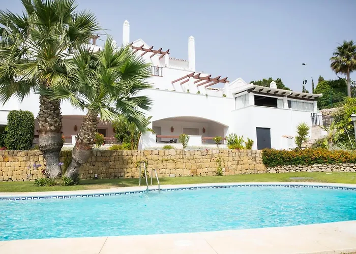 Aloha Royal, Calle Auriga, 29660 Marbella, Malaga, Spain